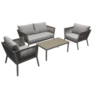 Ensembles <span class=keywords><strong>de</strong></span> meubles <span class=keywords><strong>de</strong></span> <span class=keywords><strong>jardin</strong></span> modernes <span class=keywords><strong>en</strong></span> aluminium avec coussins imperméables et rotin <span class=keywords><strong>en</strong></span> PE - Product Image 1