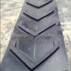 Eğimli uygulamalar için hafif güçlü siyah sürekli Chevron <span class=keywords><strong>2</strong></span> kat 4ply 6ply konveyör bandı - Product Image 2