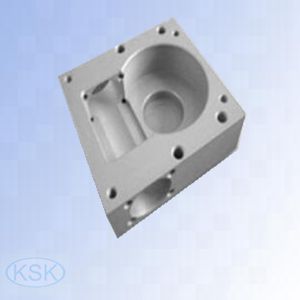 Servicios de mecanizado CNC de alta precisión personalizados para piezas de latón de aluminio de acero inoxidable Proveedor de eje de precisión de metal EDM de alambre - Product Image 2