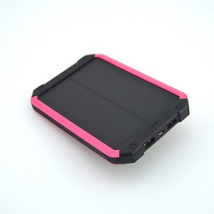 2 en <span class=keywords><strong>1</strong></span> Shenzhen RoHS Cargador Solar Power Bank 6000 mAh con súper linterna de camping para móvil - Product Image 4