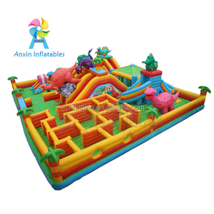 Château gonflable de luxe en forme de labyrinthe <span class=keywords><strong>avec</strong></span> <span class=keywords><strong>petit</strong></span> <span class=keywords><strong>toboggan</strong></span> pour enfants, tente de jeu gonflable <span class=keywords><strong>avec</strong></span> porte cintrée - Product Image 1