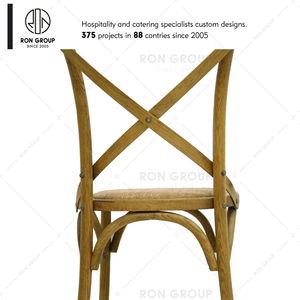 Muebles apilables para Banquete de Hotel, muebles de comedor de madera maciza con respaldo cruzado de ratán, tipo Tuscania, OEM, venta al por mayor - Product Image 2