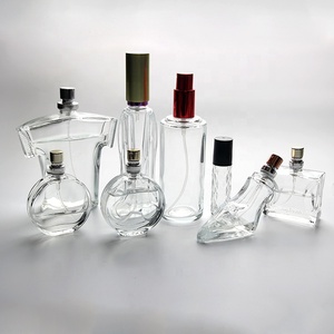 Élégant flacon de <span class=keywords><strong>parfum</strong></span> en verre de 50ml pour femmes, chaussures à talons hauts, pulvérisateur à pompe rechargeable transparent avec gravure de type scellé - Product Image 6