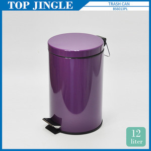 Poubelle en métal vert Offre Spéciale avec pédale et poignée - Product Image 6