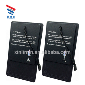 Etiquetas Colgantes de Papel Ecológicas con Logotipo Personalizado, Etiquetas Negras en Relieve para Ropa de Moda - Product Image 5