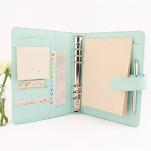Bellissimo Agenda Matrimoniale Personalizzata A5 in Pelle con Copertina in PU Disponibile con Copertina Rigida o Morbida Stampa Personalizzata Rilegatura a Fogli Mobili - Product Image 1