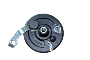 Frein <span class=keywords><strong>à</strong></span> <span class=keywords><strong>tambour</strong></span> de roue arrière en aluminium de haute qualité OEM pour vélos et scooters <span class=keywords><strong>Freins</strong></span> <span class=keywords><strong>à</strong></span> <span class=keywords><strong>tambour</strong></span> de <span class=keywords><strong>vélo</strong></span> électrique - Product Image 2