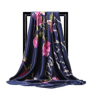 Mode femmes écharpe marque de luxe <span class=keywords><strong>Foulard</strong></span> Satin écharpes grande taille <span class=keywords><strong>cheveux</strong></span> carrés écharpes pour dames imprimé bandeau 90*90cm - Product Image 3