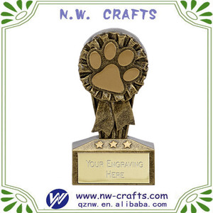 Nuova Statua in Resina <span class=keywords><strong>di</strong></span> Impronte <span class=keywords><strong>di</strong></span> <span class=keywords><strong>Zampe</strong></span> <span class=keywords><strong>di</strong></span> Cani e Gatti, Trofeo Decorativo in Vendita - Product Image 4