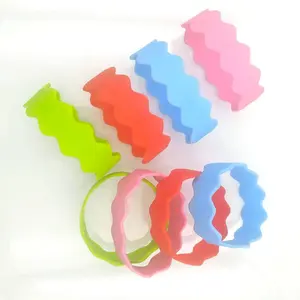 Custom Wave Shape Silicone 1 Inch Hand Rubber Band Wristbands Cheap Silicone Bracelet