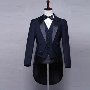 男性の結婚式のコートタキシードスーツの最新デザインのツバメ尾の写真