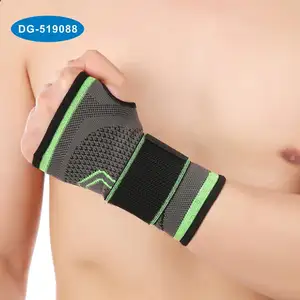 High Quality Knitting breathable compression hand wrist support for weight lifting and sports