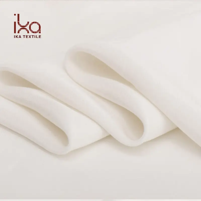 100% शुद्ध रेशम Microfiber रंगाई 40mm भारी क्रेप सिल्क फैब्रिक प्रकार सफेद पोशाक सामग्री