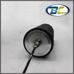 Bande transporteuse en caoutchouc de qualité alimentaire de qualité supérieure, tambour de moteur, poulie motorisée, rouleaux de convoyeur caoutchoutés - Product Image 3