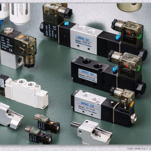 AlC Mololol444V210-08 5/2 ay iilot Ting lectrico ololenoide ALVE 220V 380V neuneumática ir ontrol ololenoide ALVE - Product Image 5