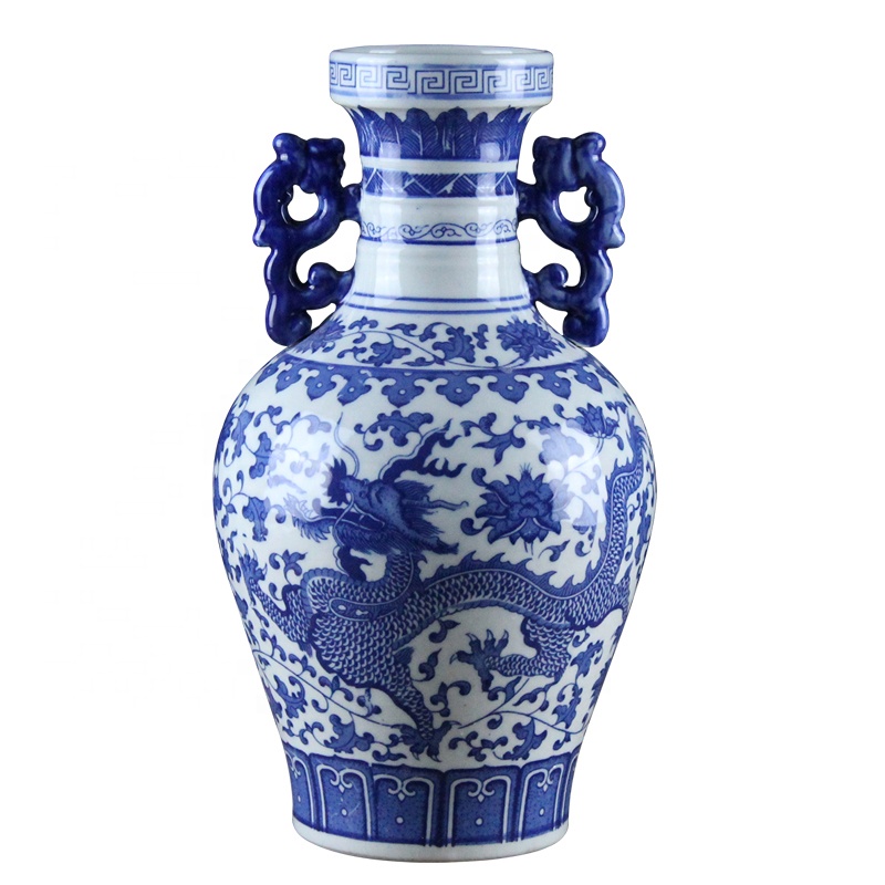 アンティークXuande青と白の花と鳥のボトル 時代を超越したエレガンス。