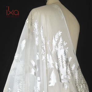 2018 nuovo abbigliamento in <span class=keywords><strong>Chiffon</strong></span> bianco Jacquard da donna 100% tecnica di Burnout della <span class=keywords><strong>seta</strong></span> organica intrecciata 100% <span class=keywords><strong>seta</strong></span> organica - Product Image 1