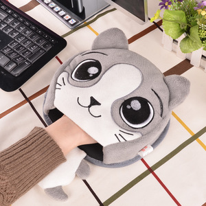 Mùa đông USB Nước Nóng Pad Chuột Tay Ấm Ấm Minions Plush Bìa Mousepad Nguồn Nhiệt Mat cho Sĩ Quan Nhà - Product Image 1