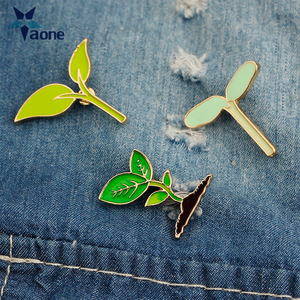 Broche de plantas verdes para niños, alfileres de esmalte de hojas de brotes de árbol, insignias de Metal, joyería de moda - Product Image 1