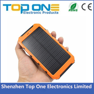 Caricabatterie <span class=keywords><strong>per</strong></span> telefono solare impermeabile di vendita calda 10000mAh banca di energia solare portatile <span class=keywords><strong>per</strong></span> <span class=keywords><strong>Smartphone</strong></span> - Product Image 3