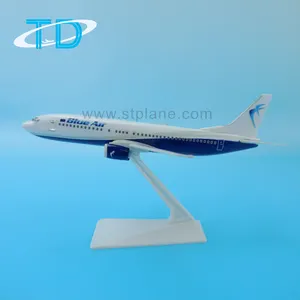 Modèle Plan Blue Air 1/200 16cm Boeing 737-400