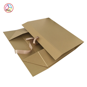 Caja de embalaje contenedor de almacenamiento de zapatillas de papel personalizado de 2mm plegable transparente UV Almacenamiento de ropa de zapatos manualidades precio bajo muestra gratis al por mayor - Product Image 2