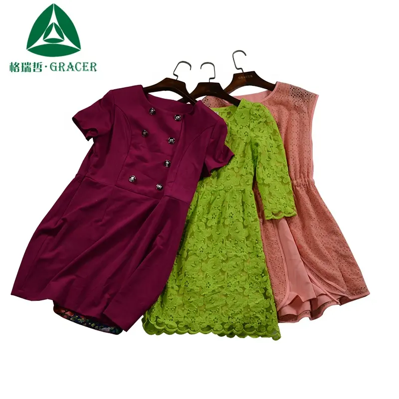 สุภาพสตรีชุดผ้าฝ้ายขายส่งใช้ก้อน45กิโลกรัมใช้เสื้อผ้าจากการาจี