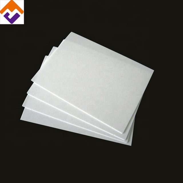 Высококачественная высокоточная металлизированная керамическая пластина из оксида алюминия