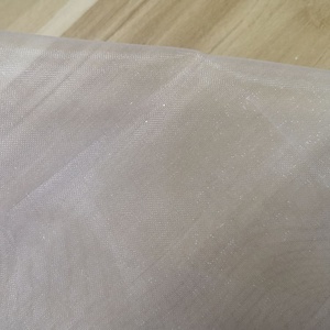 Tissu d'organza en <span class=keywords><strong>verre</strong></span> <span class=keywords><strong>de</strong></span> soie brillant, fil <span class=keywords><strong>de</strong></span> perles blanches et brillantes pour les robes/tissu décoratif - Product Image 4