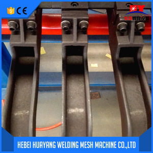 Otomatik CNC 3D tel çit örgü kaynak makinesi - Product Image 3