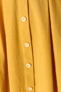 2021 moda Spaghetti di tendenza cravatta anteriore donna <span class=keywords><strong>giallo</strong></span> <span class=keywords><strong>abito</strong></span> <span class=keywords><strong>Midi</strong></span> con bottoni sul davanti - Product Image 6