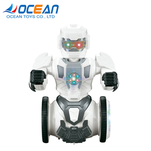 Kinder Multi direktion aler rotierender Musiklicht-Lade fernbedienung roboter mit Rädern - Product Image 1