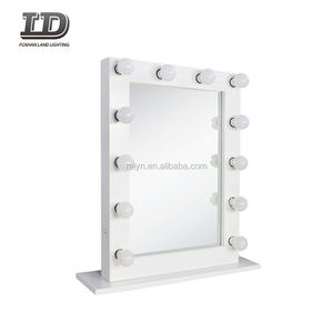 Miroir de salle de bain à led Miroir de maquillage à led rectangulaire style hollywoodien - Product Image 2