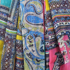 Design personalizzato quadrato stampa digitale pura <span class=keywords><strong>donna</strong></span> S vera seta sciarpa <span class=keywords><strong>donna</strong></span> sciarpa quadrata raso sciarpa - Product Image 4