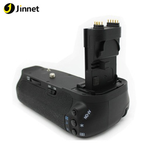 BG-E9 Professional Vertical Battery Grip สำหรับ Canon EOS <span class=keywords><strong>60D</strong></span> - Product Image 4