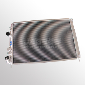 Salut-qualité d'eau en aluminium radiateur pour Renault <span class=keywords><strong>Alpine</strong></span> <span class=keywords><strong>A110</strong></span> et R8 Gordini - Product Image 1