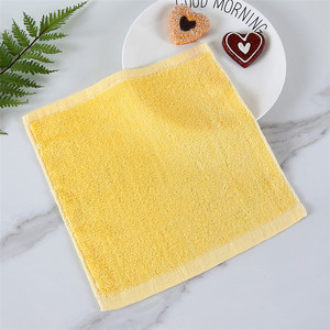 Petit Carré <span class=keywords><strong>Coton</strong></span> Visage Serviette Logo Personnalisé <span class=keywords><strong>Gant</strong></span> <span class=keywords><strong>De</strong></span> <span class=keywords><strong>Toilette</strong></span> Blanc Couleur - Product Image 2