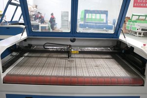 Sở thích máy khắc <span class=keywords><strong>laser</strong></span> để bán tự động cho ăn 1610 1612 1810 <span class=keywords><strong>laser</strong></span> cắt Acrylic gỗ vải vải giấy nhà dệt - Product Image 3