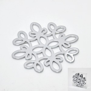 Estante para utensilios de cocina de Metal con cinta ecológica con acabado cromado con soporte de almacenamiento elegante de lazo - Product Image 2