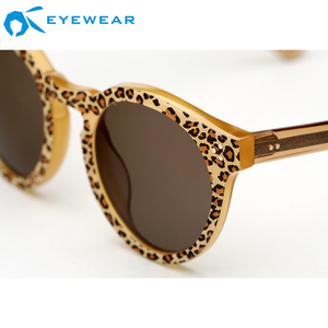 De alta calidad de <span class=keywords><strong>coche</strong></span> sol sombra mujer acetato marco redondo marca americana escudo sol visión Oem de gafas de sol de lujo - Product Image 1