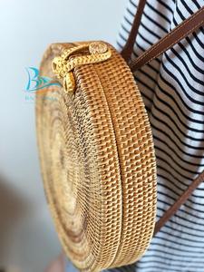 Mochila de ratán de nuevo estilo de Vietnam con marco externo y forro de algodón elegante bolsa de ratán - Product Image 3