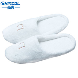 Thoải Mái Và Độ Bền Tùy Chỉnh Cá Nhân Ưa Thích Thêu Mùa Đông Ấm San Hô Nhung Chống-Trượt Khách Sạn Dép Đi Trong Nhà Giày - Product Image 4