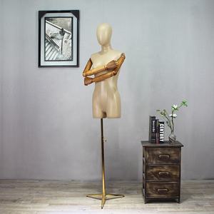 Vente en gros de robe pour <span class=keywords><strong>femme</strong></span> en cuir PU recouvert du demi-haut du corps Mannequins en forme de <span class=keywords><strong>buste</strong></span> <span class=keywords><strong>avec</strong></span> tête et bras en bois - Product Image 2