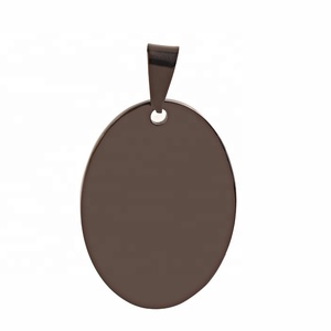 <span class=keywords><strong>Pendentif</strong></span> ovale personnalisé avec logo gravé, style médaille d'identification pour chien, polissage miroir, 100% acier inoxydable, plaqué <span class=keywords><strong>or</strong></span> 18 carats, vente en gros - Product Image 5