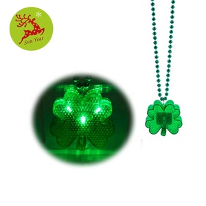 Pendentif amulette de couleur verte pour fête des couples, éclairage de croissance à led, collier en perles shamrock, trèfle porte-bonheur, saint-valentin - Product Image 6