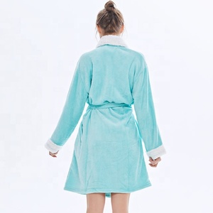Las mujeres <span class=keywords><strong>maduras</strong></span> de invierno gruesa Albornoz de la longitud de la rodilla de las mujeres - Product Image 4