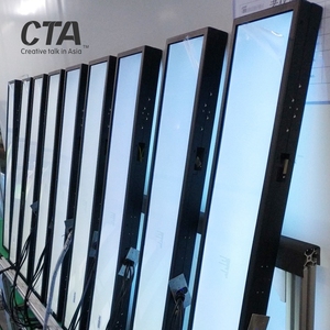 Siêu rộng 2 k 4 k <span class=keywords><strong>lcd</strong></span> màn hình hiển thị cho quảng cáo xe buýt - Product Image 4