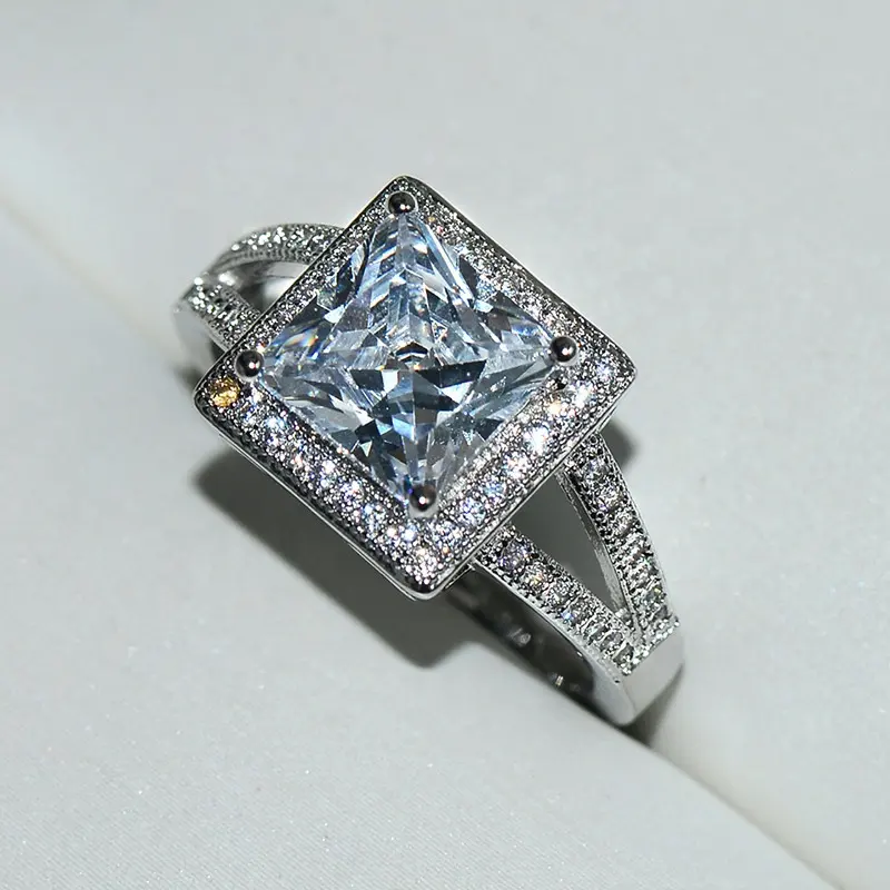 หญิงสแควร์หินแฟชั่นเงินเจ้าสาวแหวนหมั้นแหวนสัญญาคริสตัล Zircon งานแต่งงานแหวนเครื่องประดับ