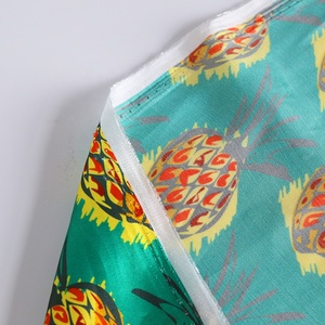 Mềm Cảm Ứng Kỹ Thuật Số In Satin Vải 55% <span class=keywords><strong>Viscose</strong></span> 45% Rayon 100% <span class=keywords><strong>Viscose</strong></span> Chất Liệu Cho Cô Gái Quần Áo Ngủ Đồ Ngủ Lót Đồng Bằng - Product Image 4
