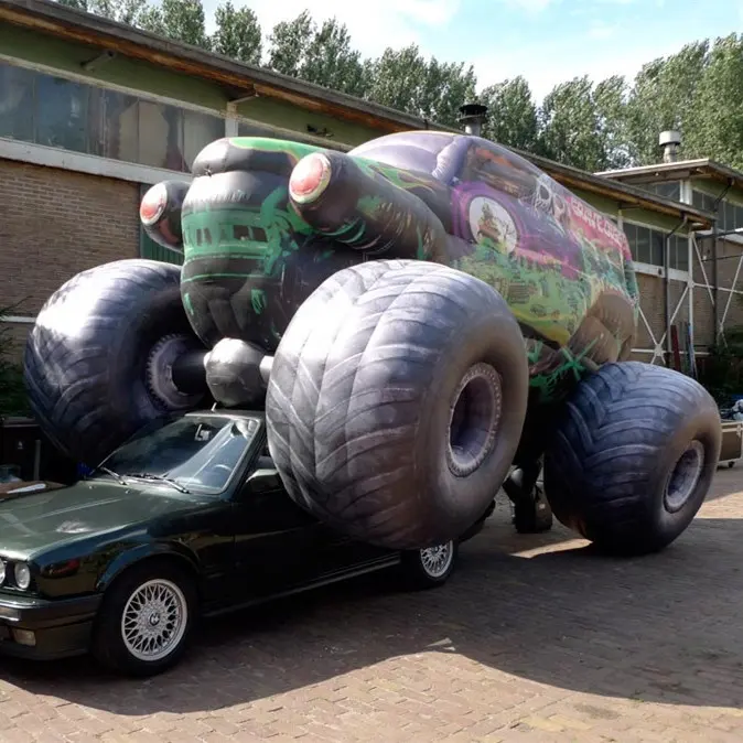 विशाल inflatable ट्रक/inflatable कार विज्ञापन देने के लिए